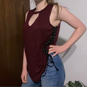 Shiela Rose strappy laced tank top